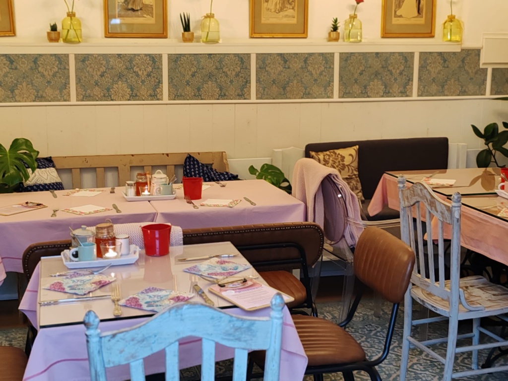 Frühstückszimmer Oleander