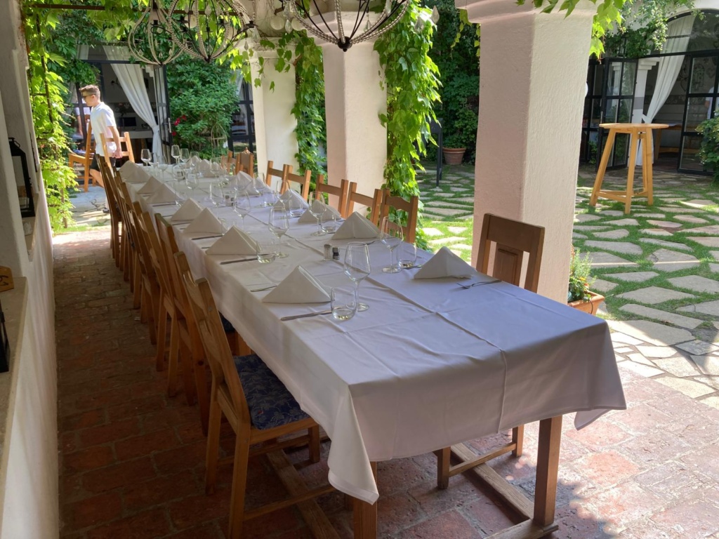 Oleander Arkaden Blaudruck Gastgarten